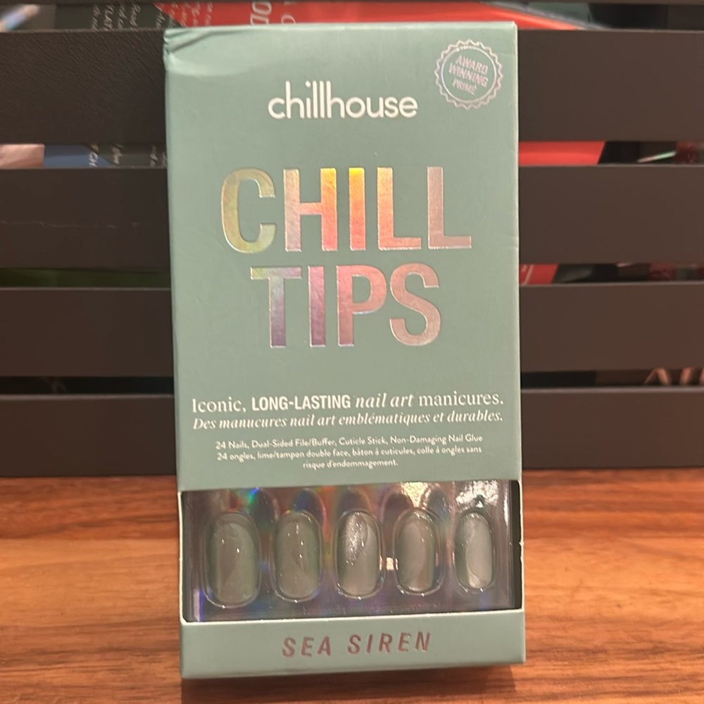 chilltips press-on nails - sea siren